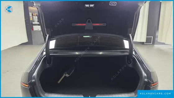 HYUNDAI GRANDEUR PREMIUM