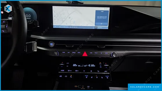 HYUNDAI GRANDEUR PREMIUM