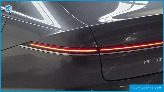 HYUNDAI GRANDEUR PREMIUM