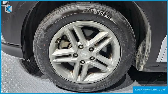 HYUNDAI KONA 1.6 TURBO 2WD