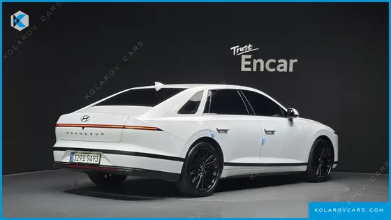 HYUNDAI GRANDEUR CALLIGRAPHY