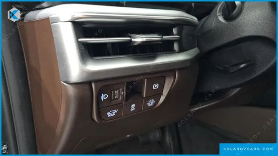 HYUNDAI GRANDEUR PREMIUM