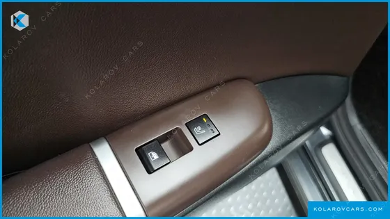 HYUNDAI GRANDEUR PREMIUM
