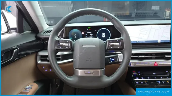 HYUNDAI GRANDEUR PREMIUM