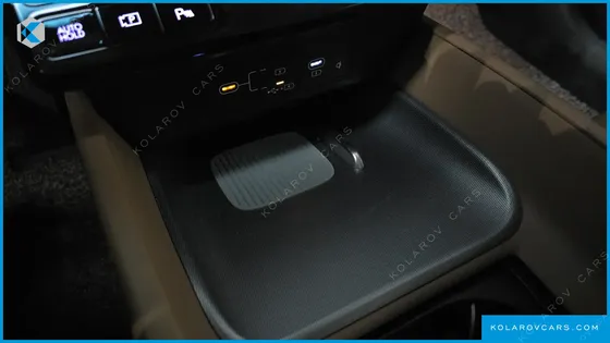 HYUNDAI GRANDEUR PREMIUM