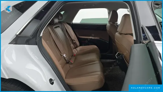 HYUNDAI GRANDEUR PREMIUM