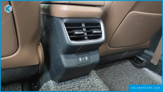 HYUNDAI GRANDEUR PREMIUM