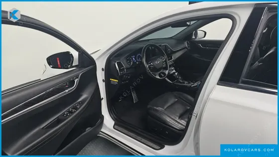 HYUNDAI GRANDEUR 2.4 PREMIUM