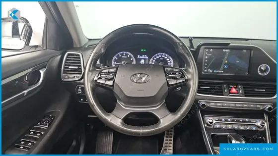 HYUNDAI GRANDEUR 2.4 PREMIUM