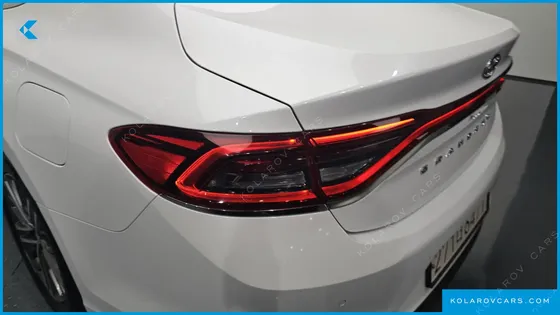 HYUNDAI GRANDEUR 2.4 PREMIUM