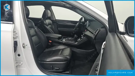 HYUNDAI GRANDEUR 2.4 PREMIUM