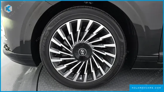 HYUNDAI GRANDEUR CALLIGRAPHY