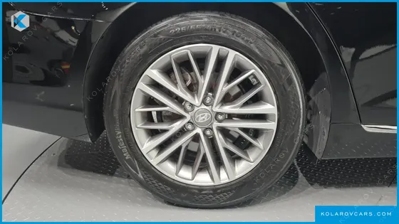 HYUNDAI GRANDEUR 2.4 PREMIUM