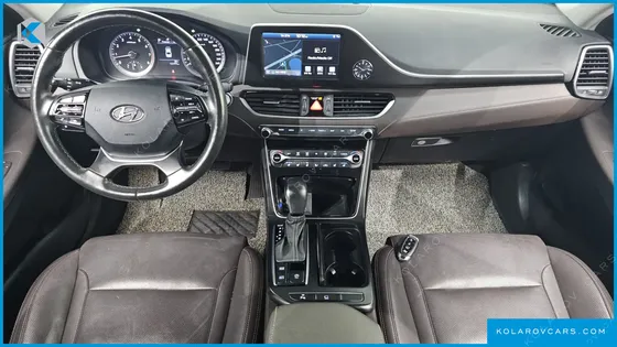 HYUNDAI GRANDEUR 2.4 PREMIUM