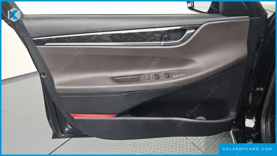 HYUNDAI GRANDEUR 2.4 PREMIUM