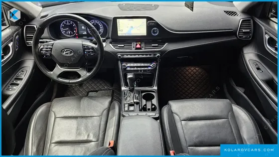 HYUNDAI GRANDEUR 3.0 LPI EXCLUSIVE (RENTAL CAR)