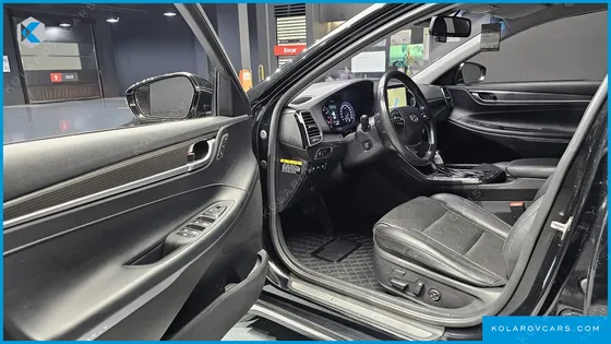 HYUNDAI GRANDEUR 3.0 LPI EXCLUSIVE (RENTAL CAR)