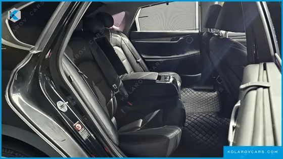 HYUNDAI GRANDEUR 3.0 LPI EXCLUSIVE (RENTAL CAR)
