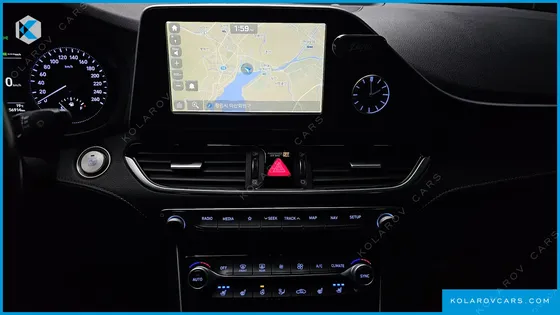 HYUNDAI GRANDEUR 3.0 LPI EXCLUSIVE (RENTAL CAR)