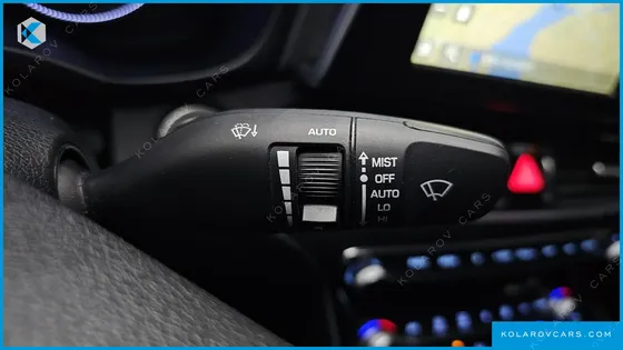 HYUNDAI GRANDEUR 3.0 LPI EXCLUSIVE (RENTAL CAR)