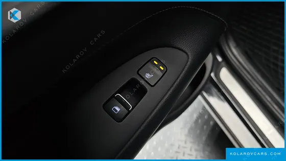 HYUNDAI GRANDEUR 3.0 LPI EXCLUSIVE (RENTAL CAR)