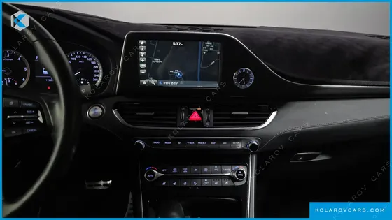 HYUNDAI GRANDEUR 2.2 DIESEL PREMIUM
