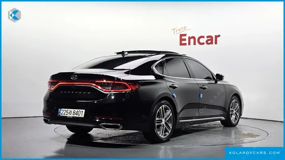 HYUNDAI GRANDEUR 3.0 LPI EXCLUSIVE (RENTAL CAR)