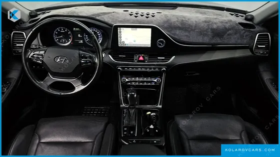 HYUNDAI GRANDEUR 3.0 LPI EXCLUSIVE (RENTAL CAR)