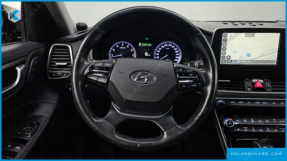HYUNDAI GRANDEUR 3.0 LPI EXCLUSIVE (RENTAL CAR)