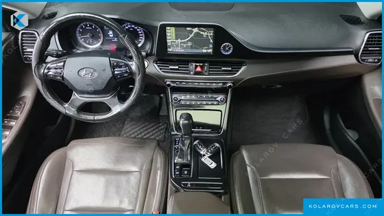 HYUNDAI GRANDEUR 3.0 LPI MODERN (RENTAL CAR)