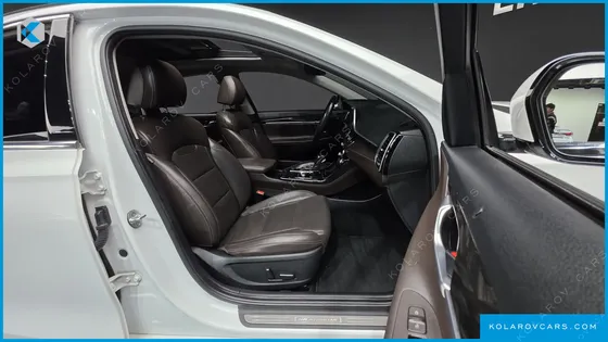 HYUNDAI GRANDEUR 3.0 LPI MODERN (RENTAL CAR)