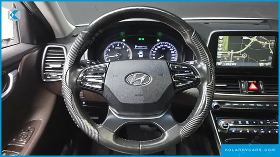HYUNDAI GRANDEUR 3.0 LPI MODERN (RENTAL CAR)