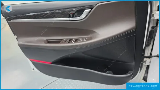 HYUNDAI GRANDEUR 3.0 LPI MODERN (RENTAL CAR)