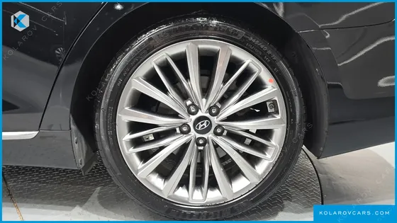 HYUNDAI GRANDEUR 3.0 EXCLUSIVE