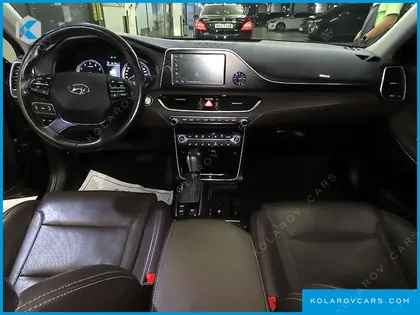 HYUNDAI GRANDEUR 3.0 EXCLUSIVE