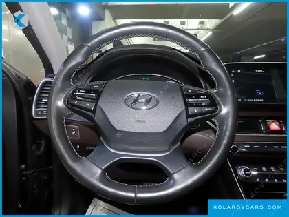 HYUNDAI GRANDEUR 3.0 EXCLUSIVE