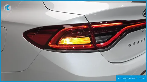 HYUNDAI GRANDEUR 2.4 PREMIUM
