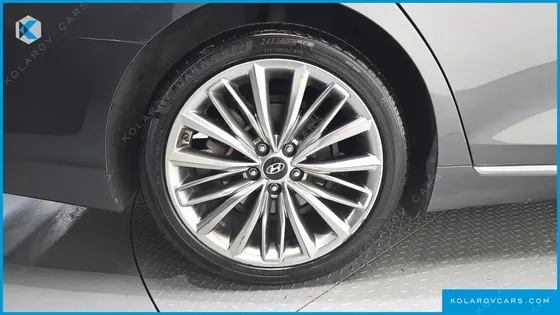 HYUNDAI GRANDEUR 3.0 EXCLUSIVE