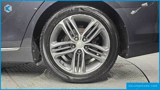 HYUNDAI GRANDEUR 3.0 LPI DSABLED PERSON