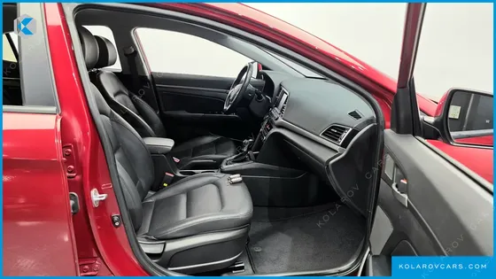 HYUNDAI ELANTRA (AVANTE) 1.6 E-VGT SMART