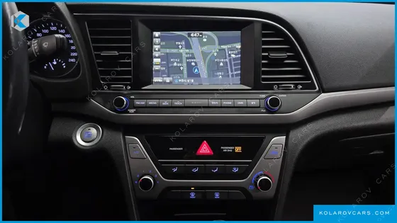 HYUNDAI ELANTRA (AVANTE) 1.6 E-VGT SMART
