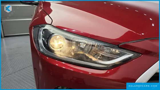 HYUNDAI ELANTRA (AVANTE) 1.6 E-VGT SMART