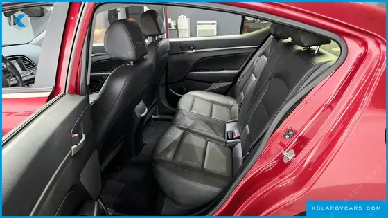 HYUNDAI ELANTRA (AVANTE) 1.6 E-VGT SMART