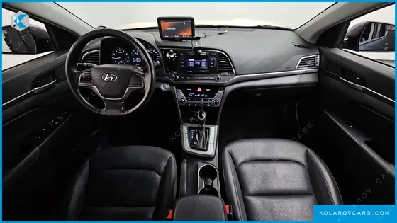 HYUNDAI ELANTRA (AVANTE) 1.6 GDI SMART