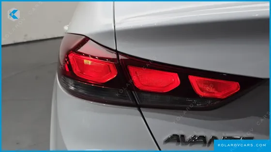 HYUNDAI ELANTRA (AVANTE) 1.6 GDI VALUE PLUS
