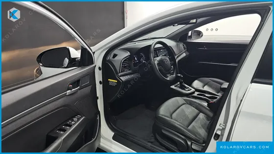 HYUNDAI ELANTRA (AVANTE) 1.6 GDI VALUE PLUS