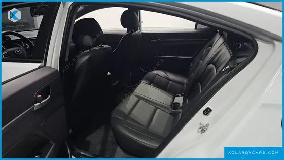 HYUNDAI ELANTRA (AVANTE) 1.6 GDI VALUE PLUS