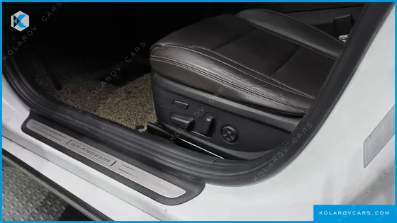 HYUNDAI GRANDEUR 2.4 PREMIUM