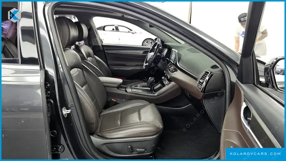 HYUNDAI GRANDEUR 2.2 DIESEL PREMIUM