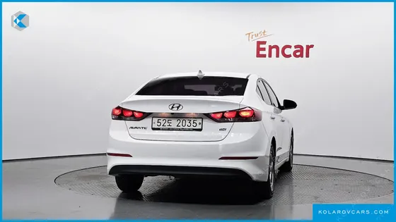 HYUNDAI ELANTRA (AVANTE) 1.6 GDI SMART